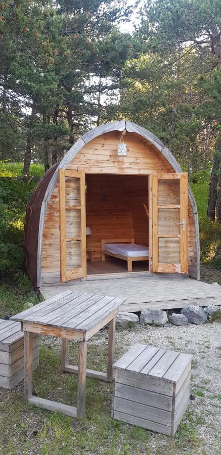 Camping La Chabannerie Hotel Saint-Martin-de-Clelles Kültér fotó