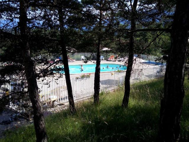 Camping La Chabannerie Hotel Saint-Martin-de-Clelles Kültér fotó